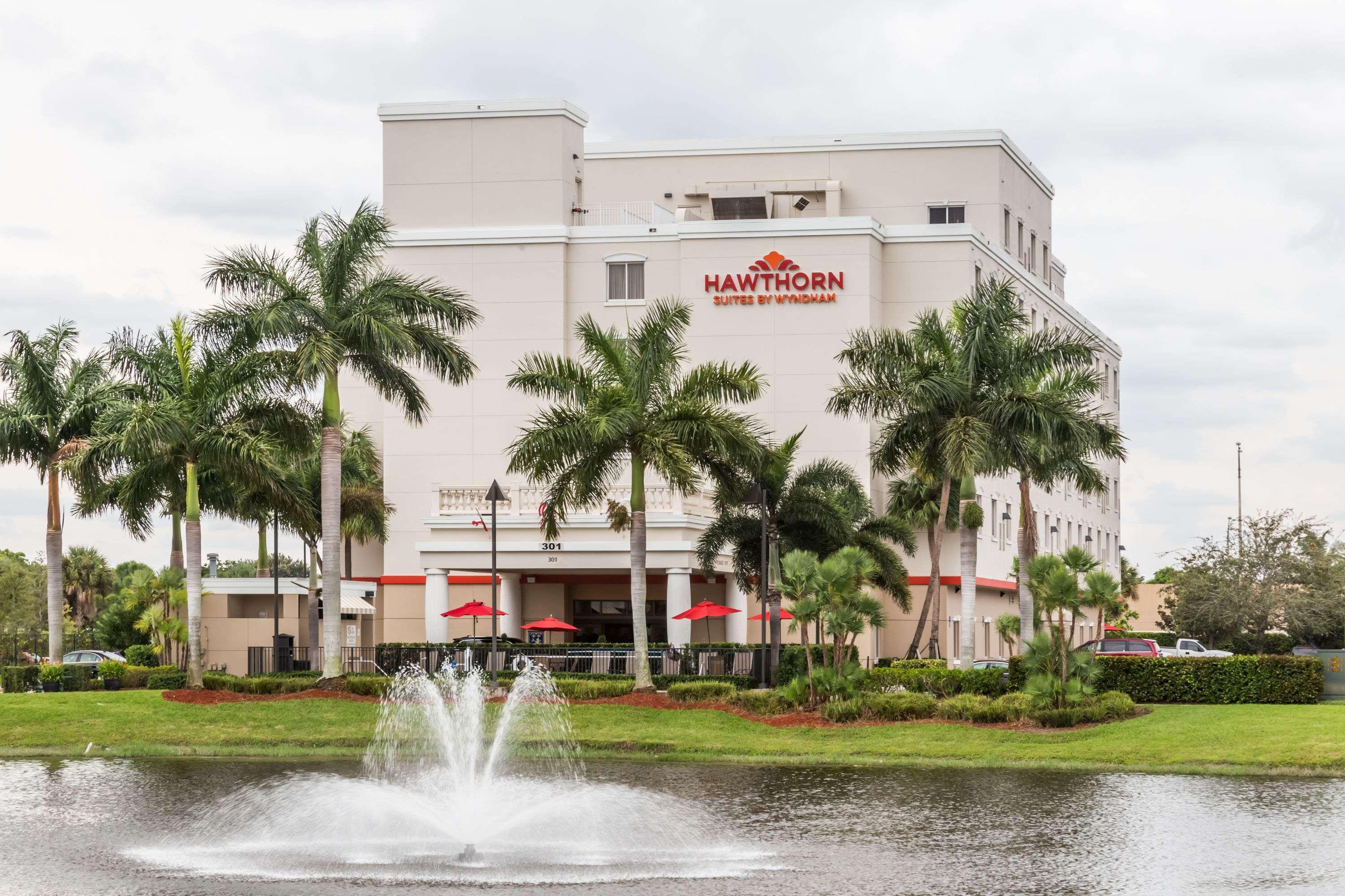 Hawthorn Extended Stay By Wyndham West Palm Beach Buitenkant foto