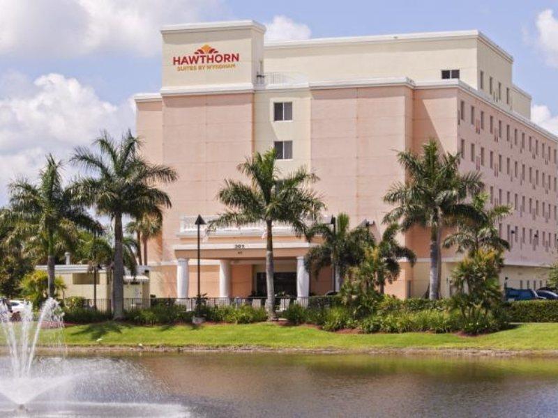Hawthorn Extended Stay By Wyndham West Palm Beach Buitenkant foto