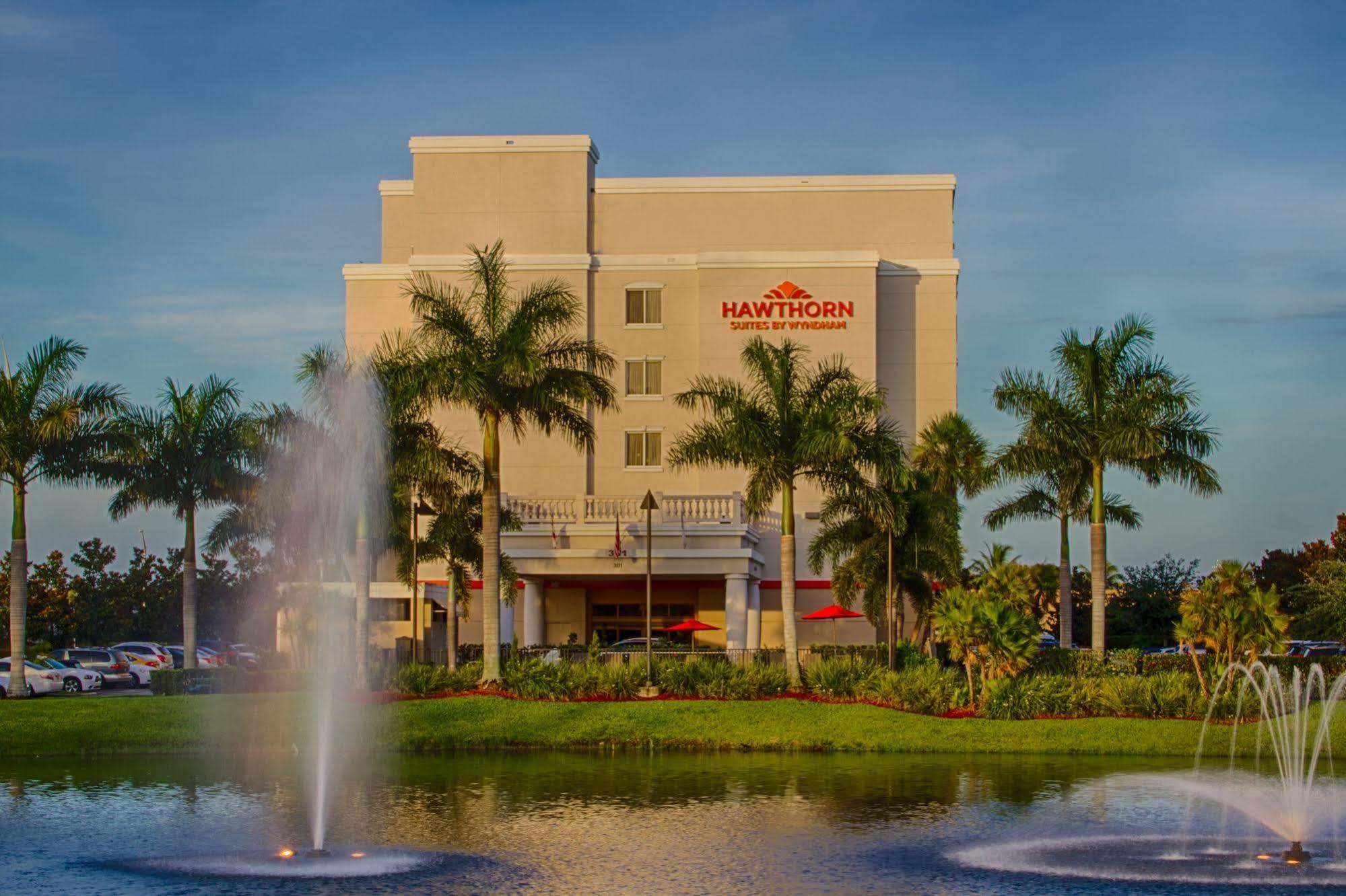 Hawthorn Extended Stay By Wyndham West Palm Beach Buitenkant foto